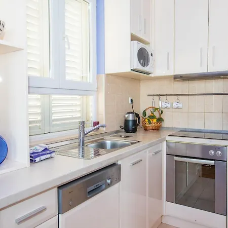 3 Beaches With Free Parking Apartmán