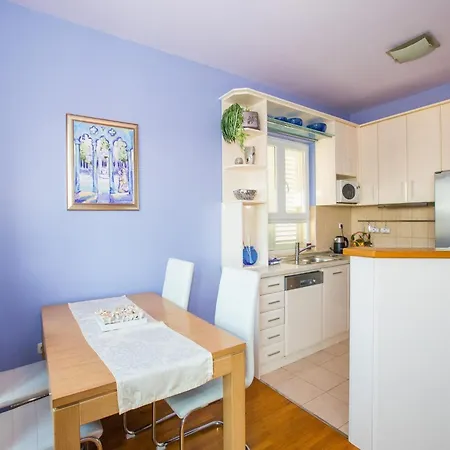 3 Beaches With Free Parking Appartement *