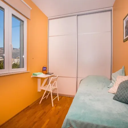 3 Beaches With Free Parking * دوبروفينك